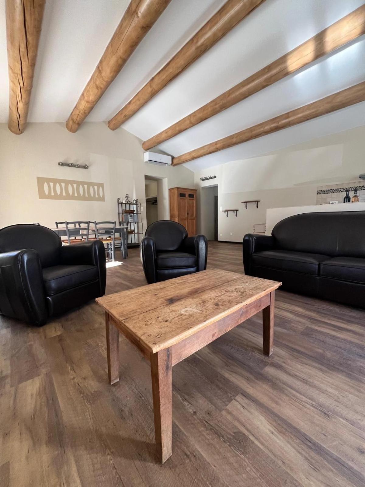 Villas De La Ferme Du Gros Noyer Malaucene Luaran gambar